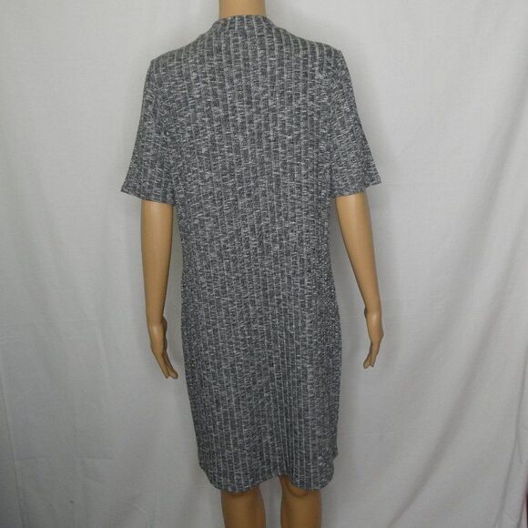 Forever 21 + Plus Ribbed Knit Sweater Mini Dress - Picture 6 of 6